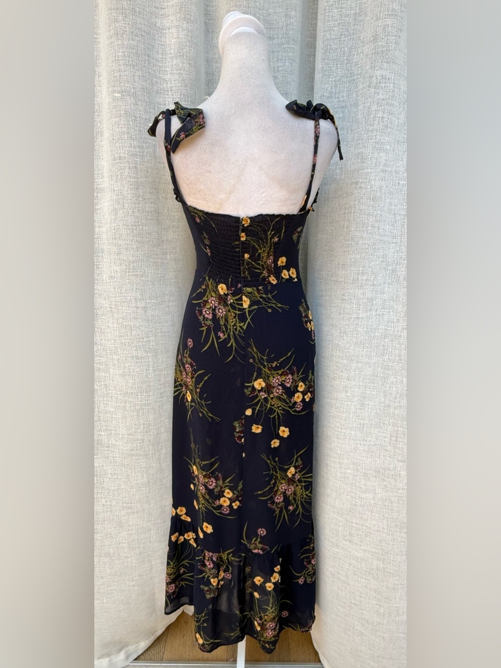Reformation navy blue floral summer midi dress - Picture 3 of 10